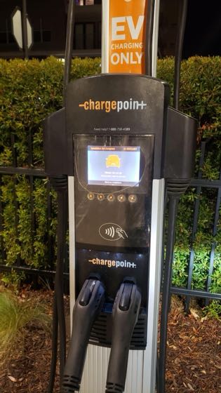 EV charger at Tom Thumb