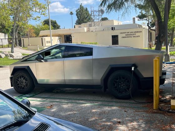 EV charger at Los Angeles County Sheriff- La Crescenta Station