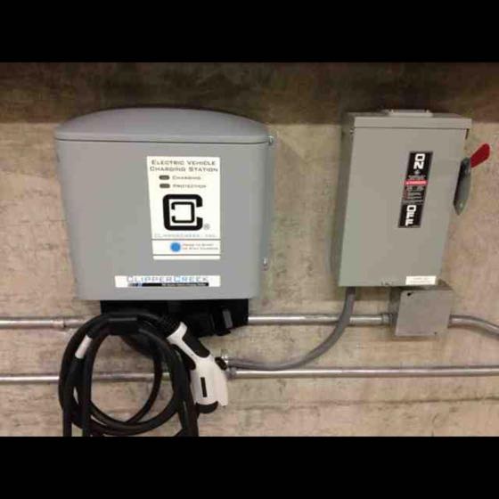 EV charger at Manhattan Beach City Hall