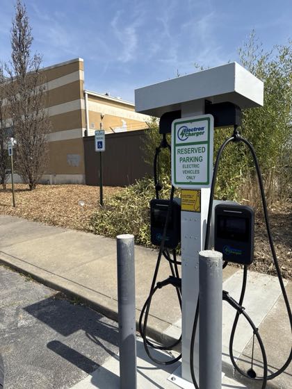 EV charger at Mesker Park Zoo & Botanic Gardens