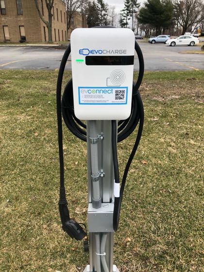 EV charger at Hampton Inn Clifton Park (1)