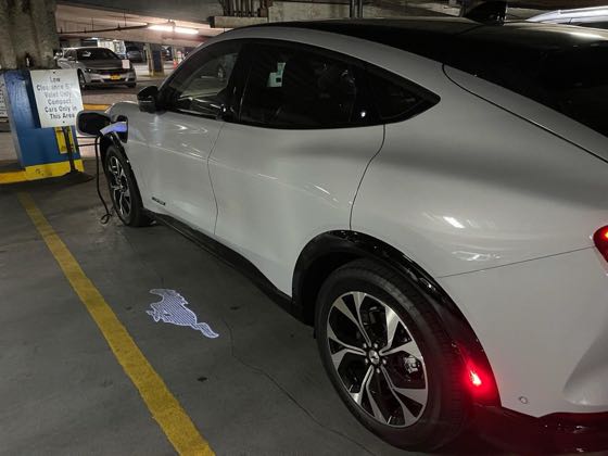 EV charger at New York Marriott at the Brooklyn Bridge