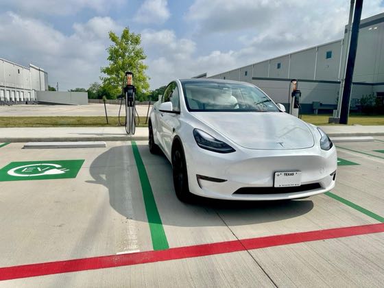 EV charger at FIVE CORNERS FIVE CORNERS #2