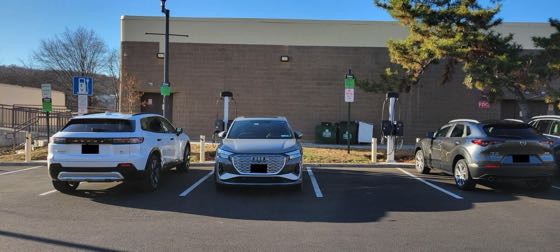 EV charger at Village of Nyack - Veterans Memorial Park (1)
