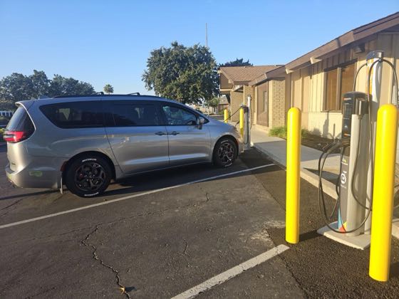 EV charger at Bank of the Sierra