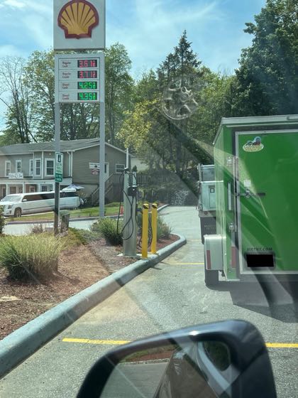 EV charger at Red Mills Shell