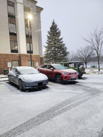 EV charger at Hampton Inn & Suites Albany Airport