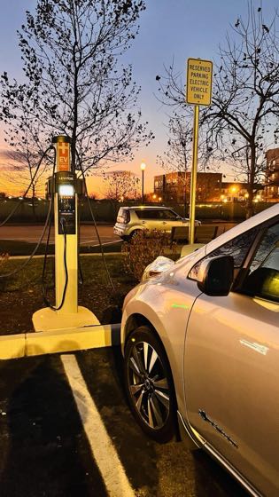 EV charger at Indianapolis Public Library - Fort Ben Branch