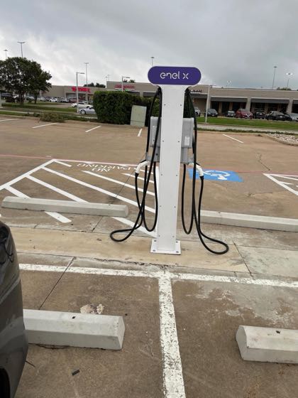 EV charger at Bank charger
