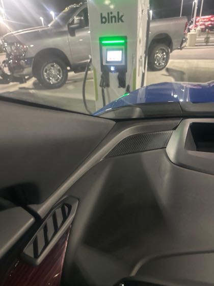 EV charger at Dellen Chrysler Jeep Dodge