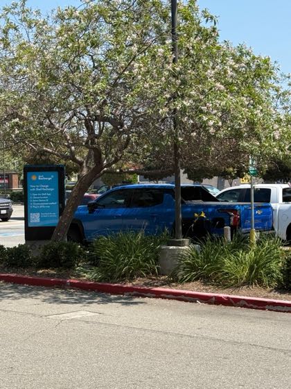 EV charger at Kohl's
