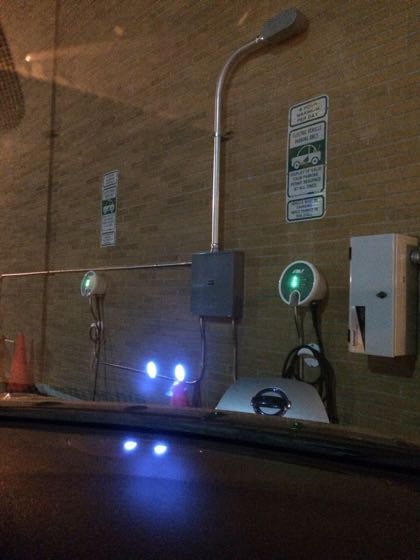 EV charger at Cal State University Northridge - Lot E5