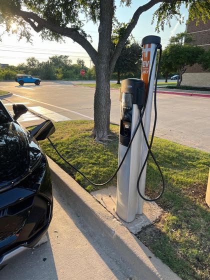EV charger at Kohl's